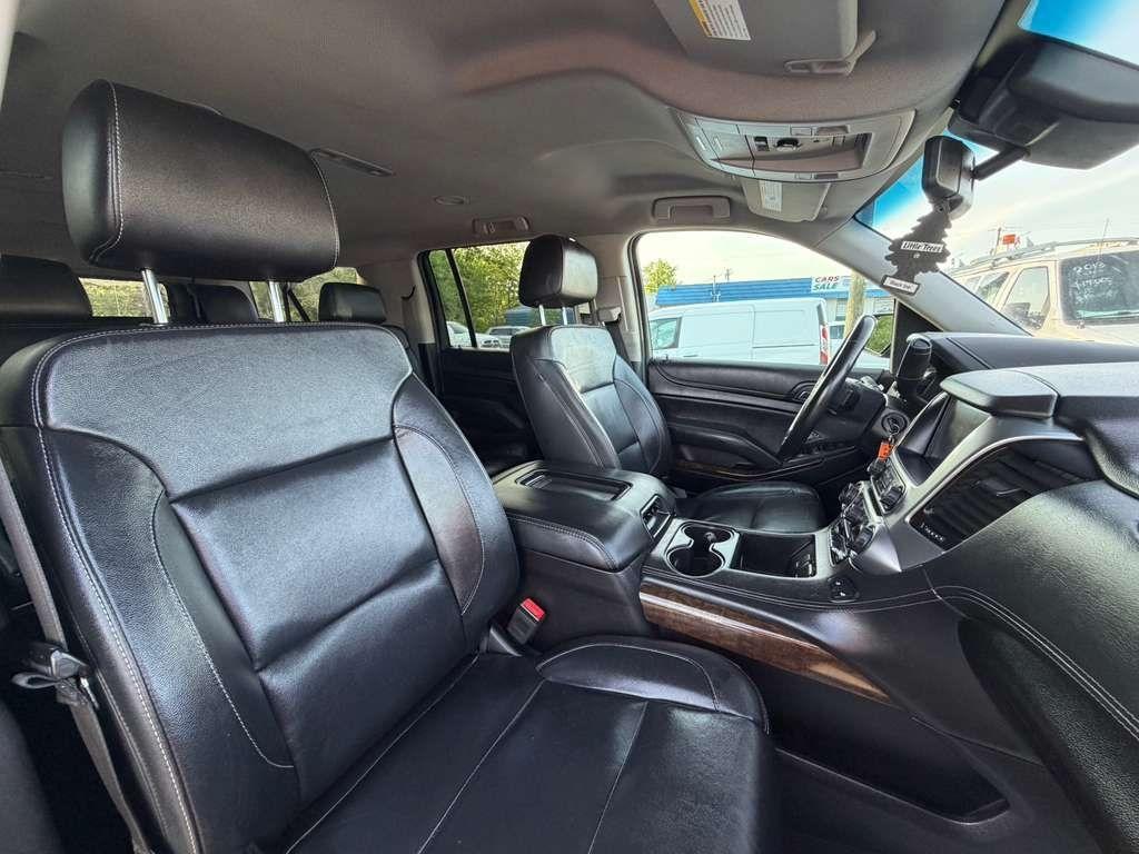 Chevrolet Suburban  2019