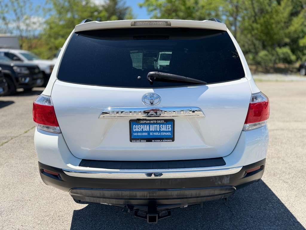 Toyota Highlander  2013