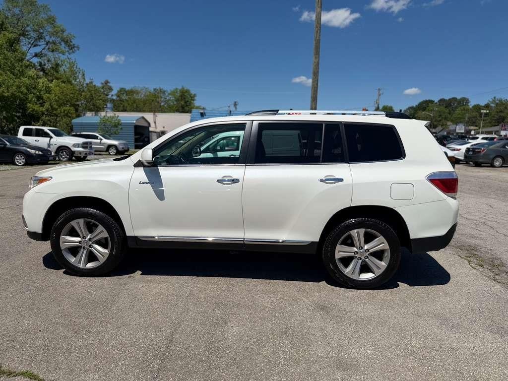 Toyota Highlander  2013