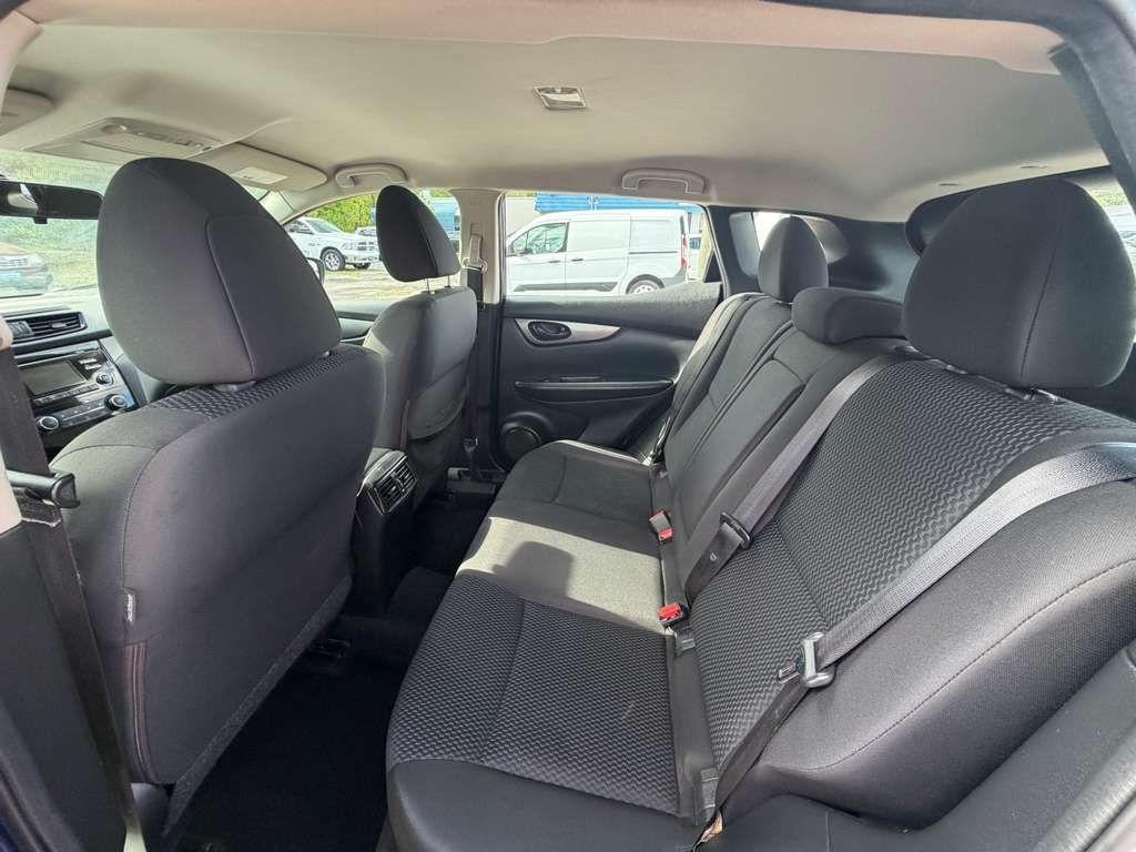 Nissan Rogue Sport  2017