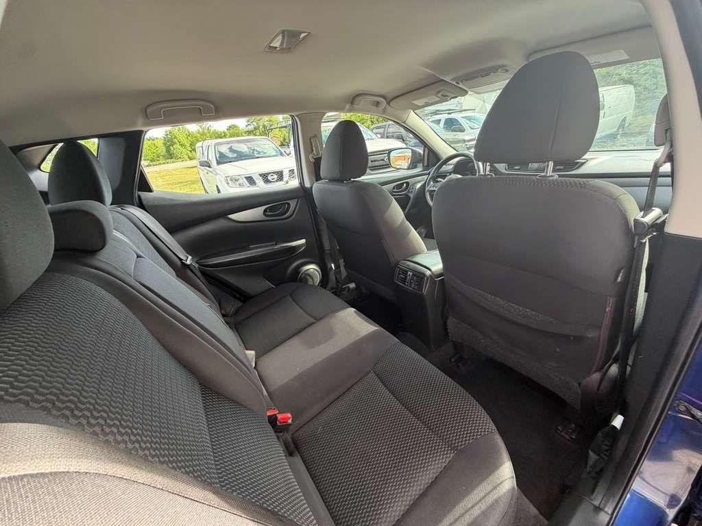 Nissan Rogue Sport  2017