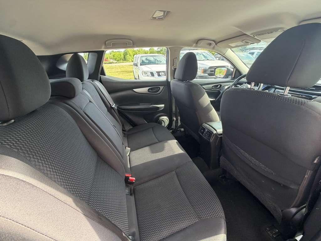 Nissan Rogue Sport  2017