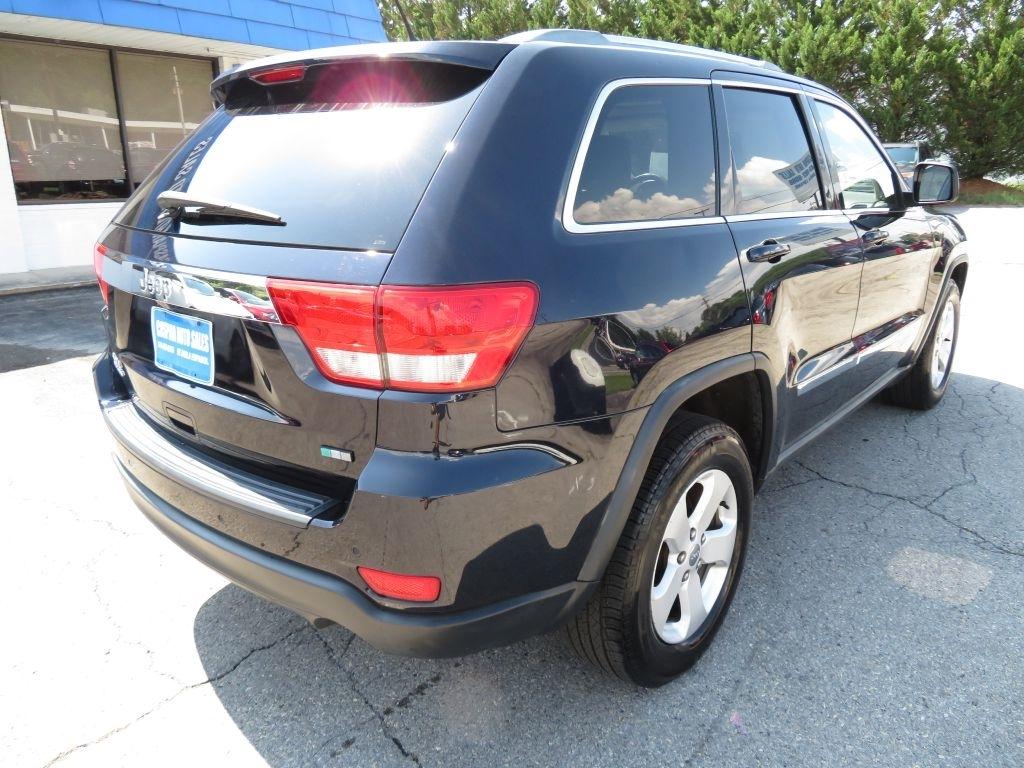 Jeep Grand Cherokee  2011