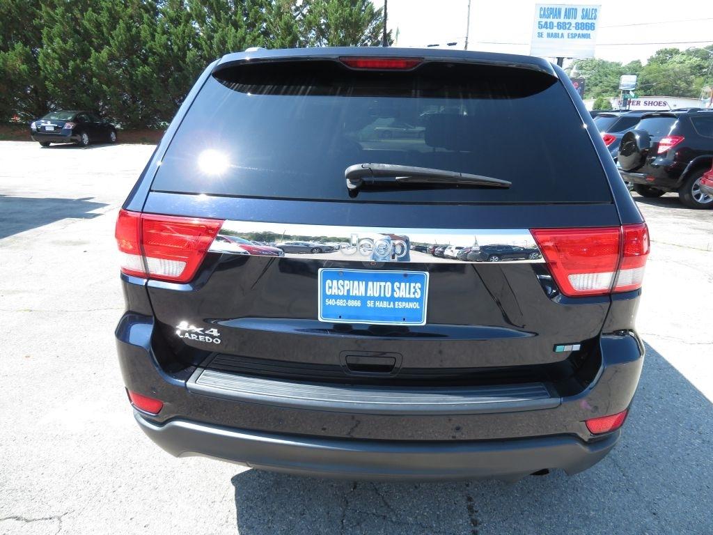 Jeep Grand Cherokee  2011