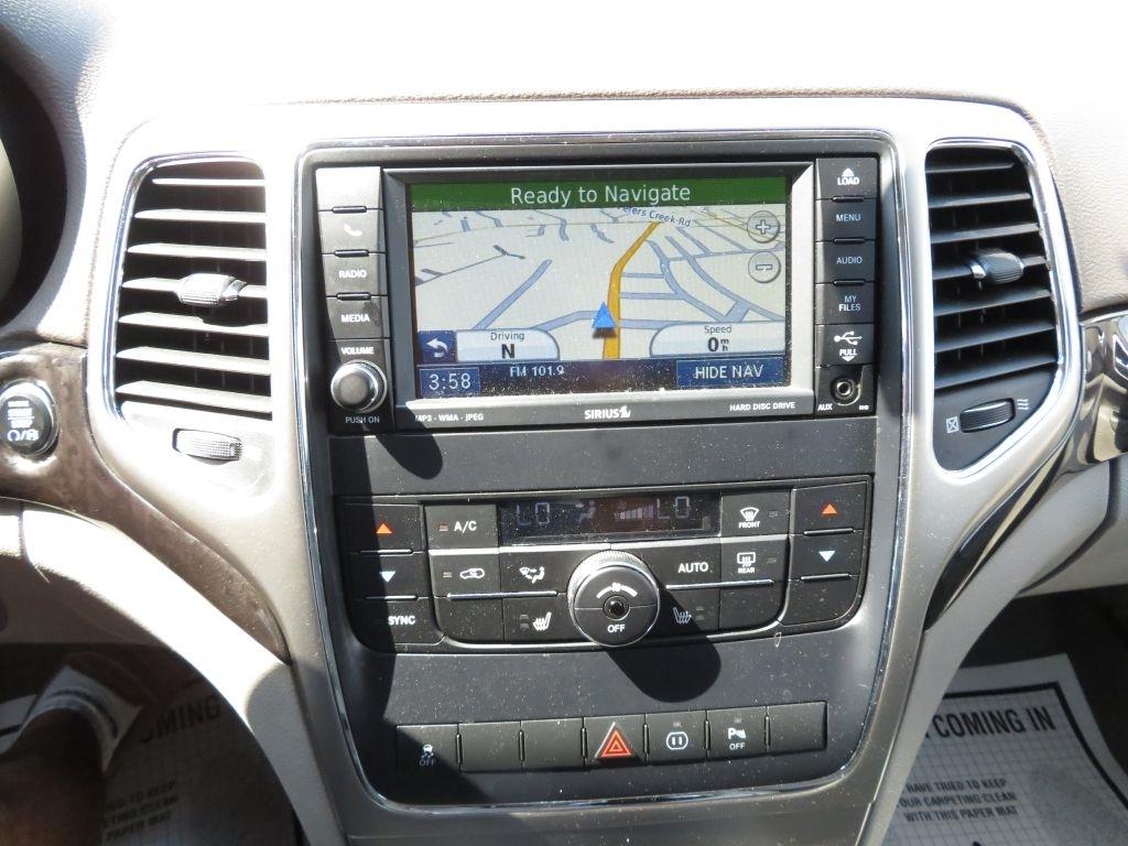 Jeep Grand Cherokee  2011