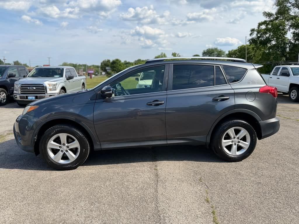 Toyota RAV4  2013