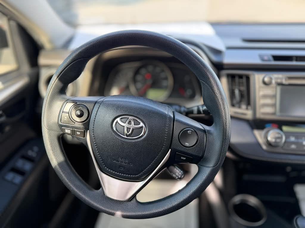 Toyota RAV4  2013