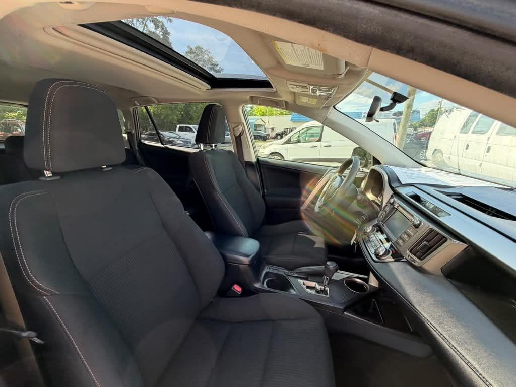 Toyota RAV4  2013