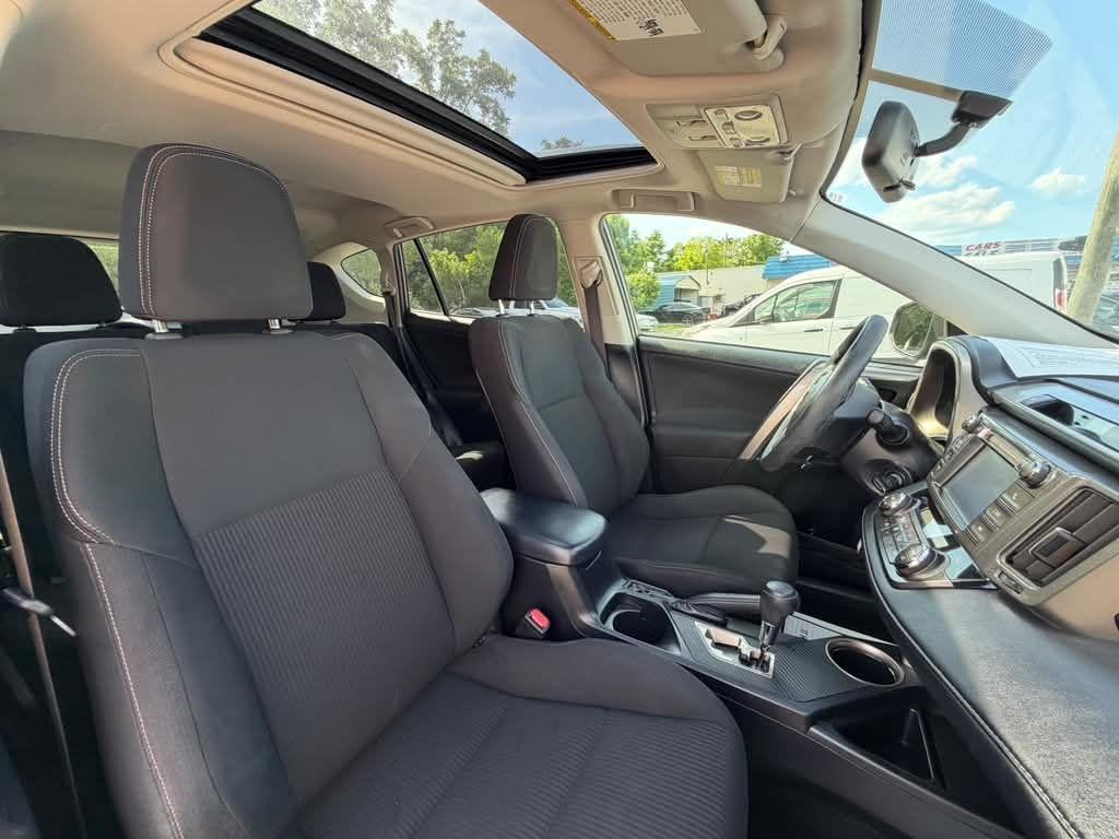 Toyota RAV4  2013