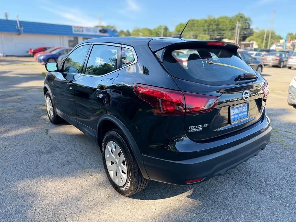 Nissan Rogue Sport  2018