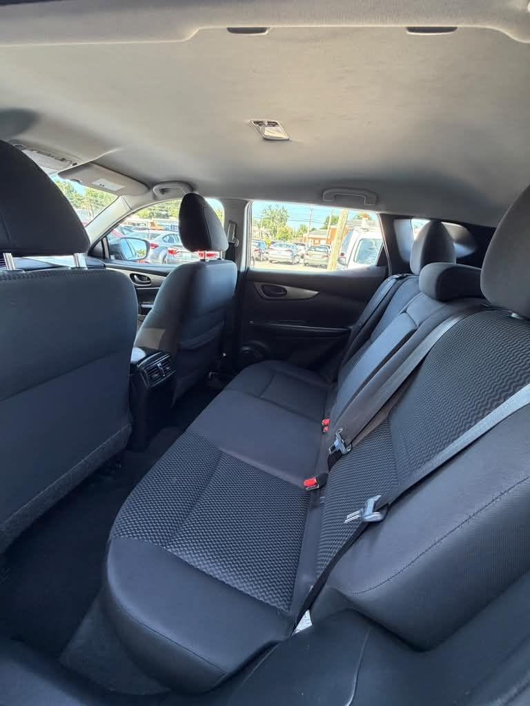 Nissan Rogue Sport  2018