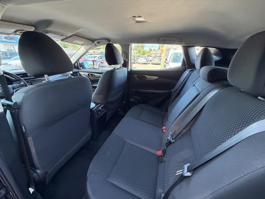 Nissan Rogue Sport  2018
