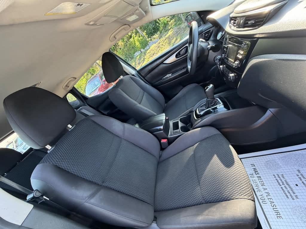 Nissan Rogue Sport  2018