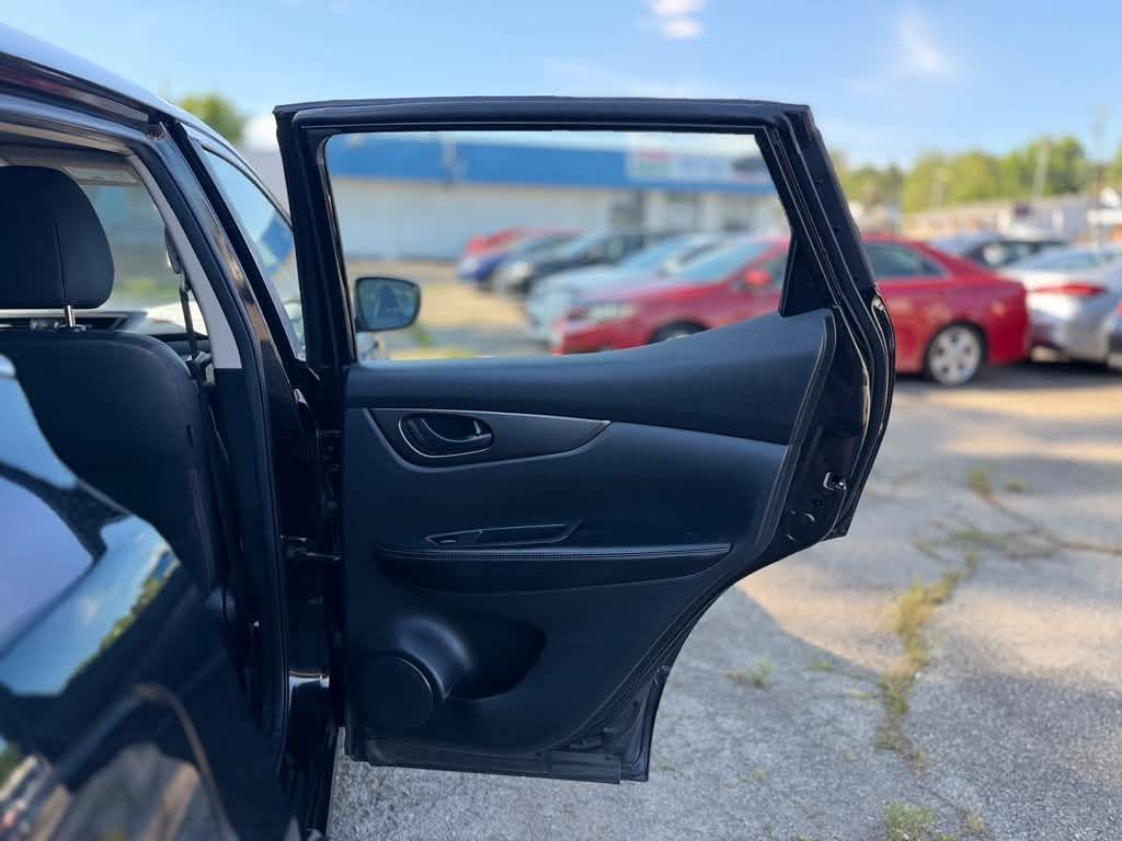 Nissan Rogue Sport  2018