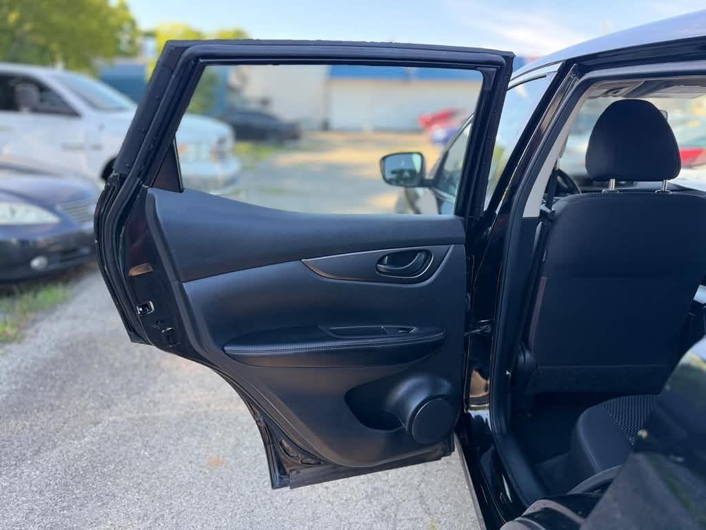 Nissan Rogue Sport  2018