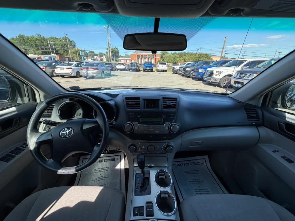 Toyota Highlander  2012