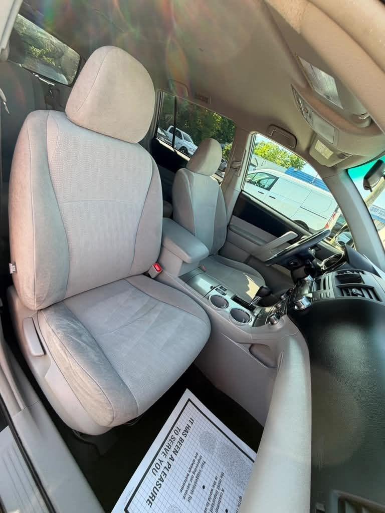 Toyota Highlander  2012