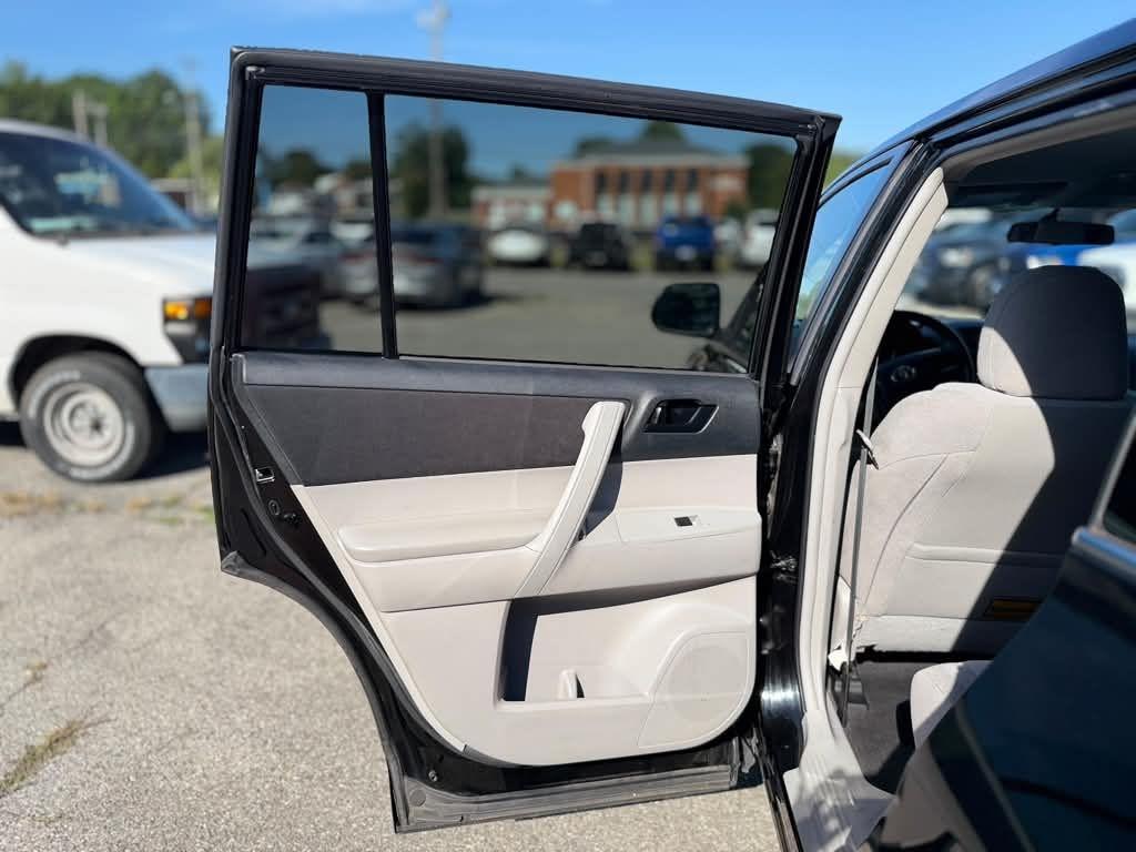 Toyota Highlander  2012