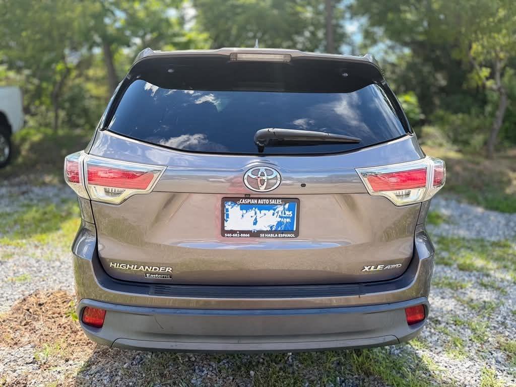 Toyota Highlander  2016