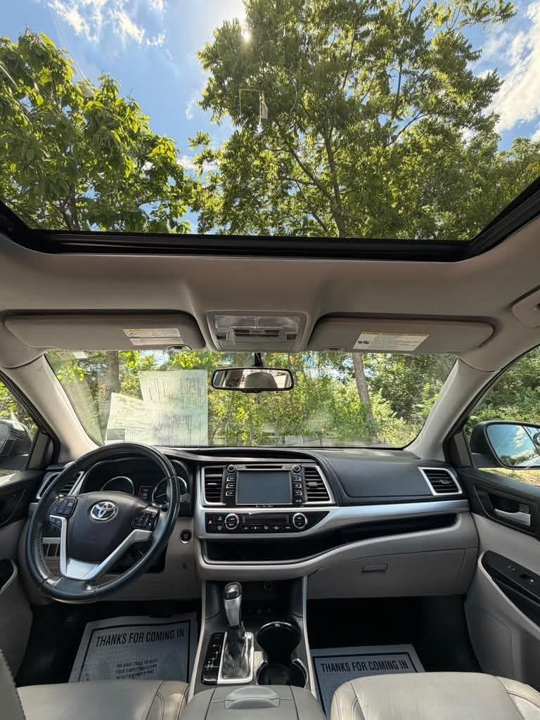 Toyota Highlander  2016