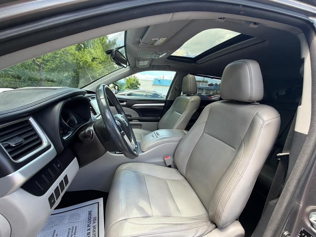Toyota Highlander  2016