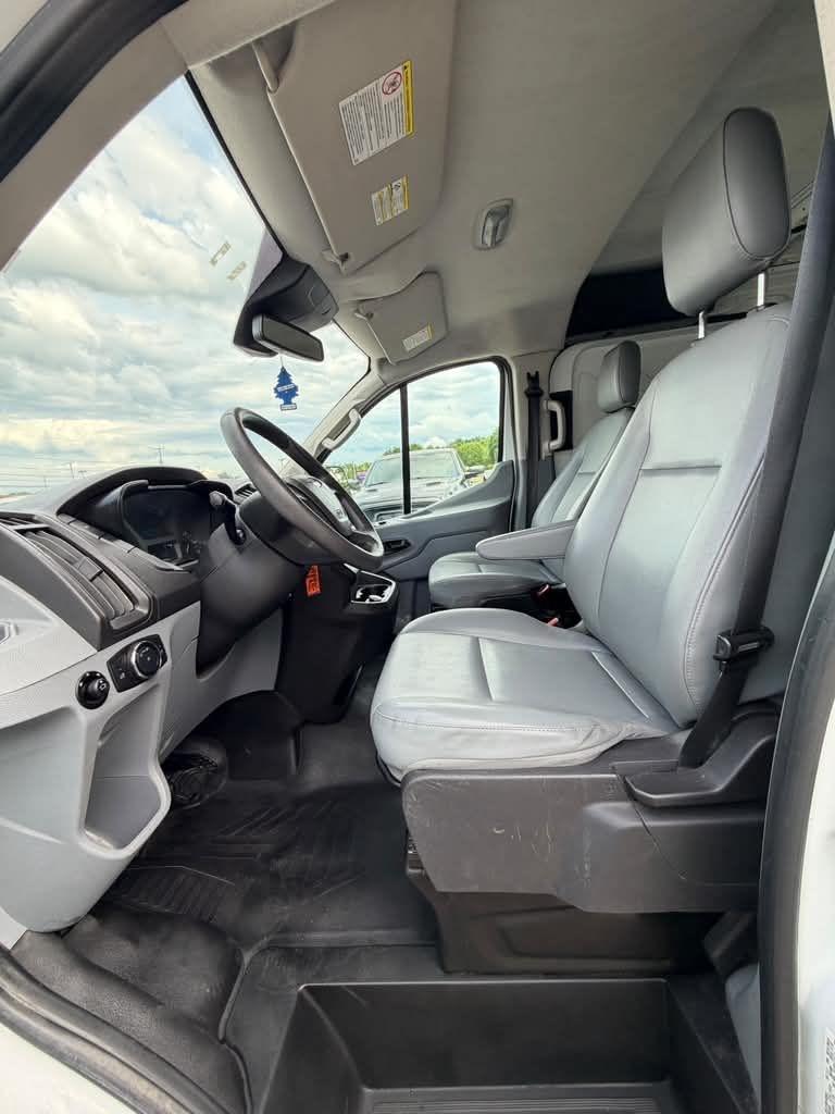 Ford Transit Van  2017