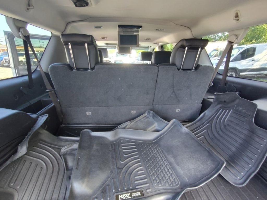 Chevrolet Suburban  2015