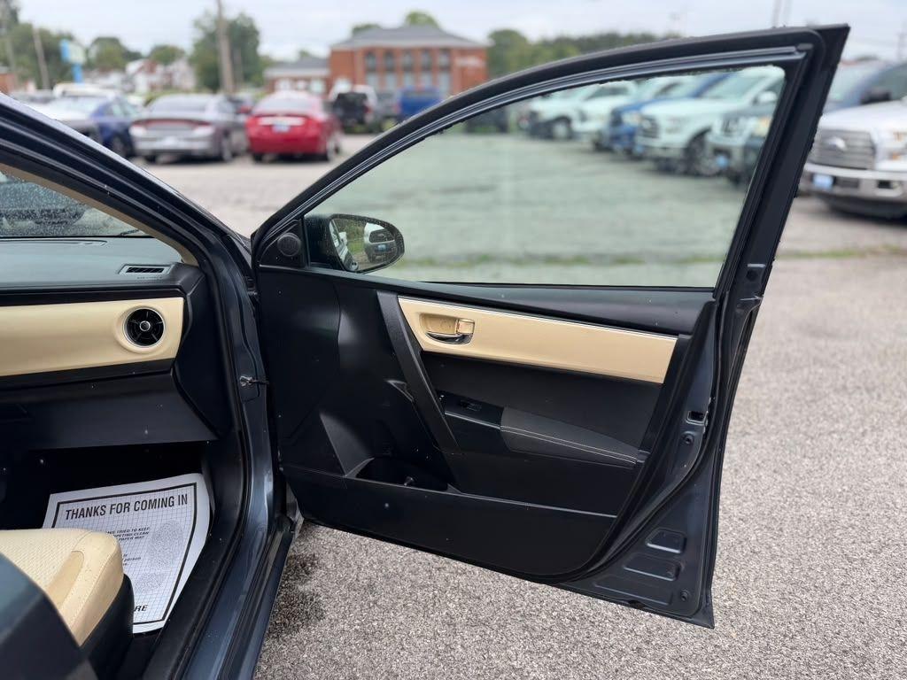 Toyota Corolla  2017