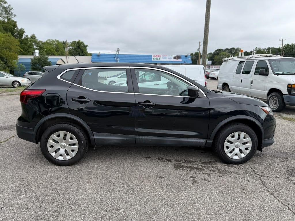 Nissan Rogue Sport  2019