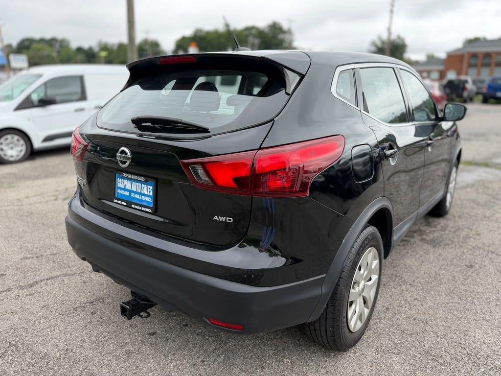 Nissan Rogue Sport  2019