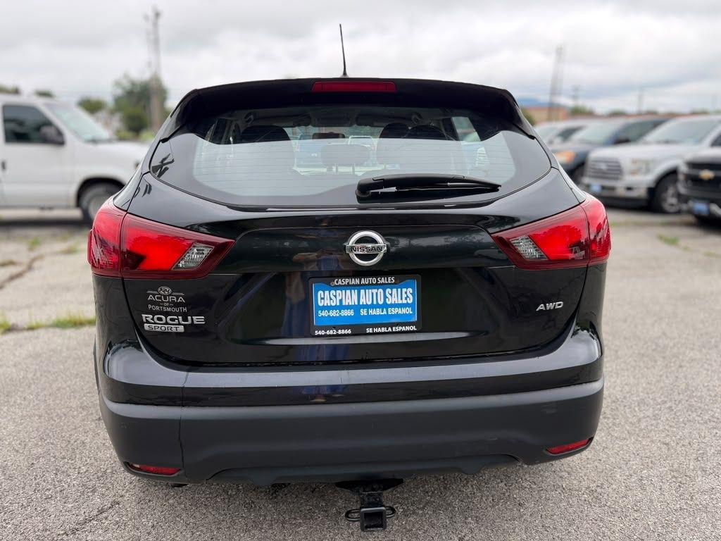 Nissan Rogue Sport  2019