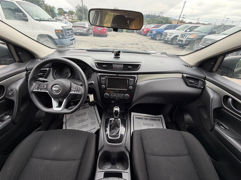 Nissan Rogue Sport  2019