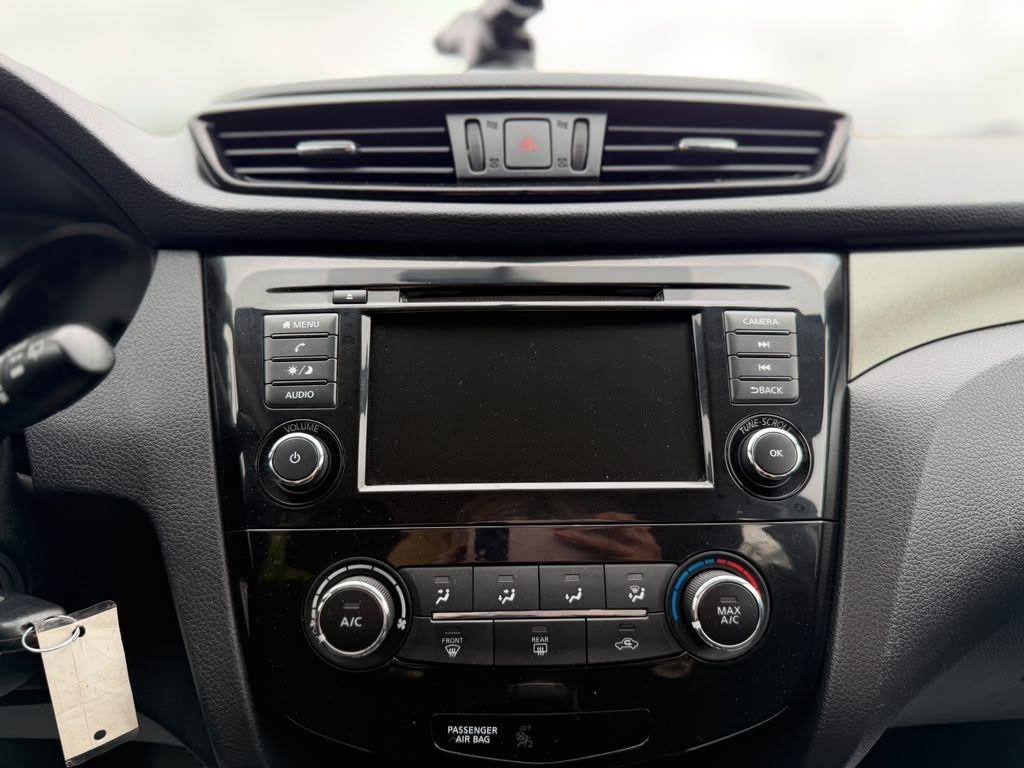 Nissan Rogue Sport  2019