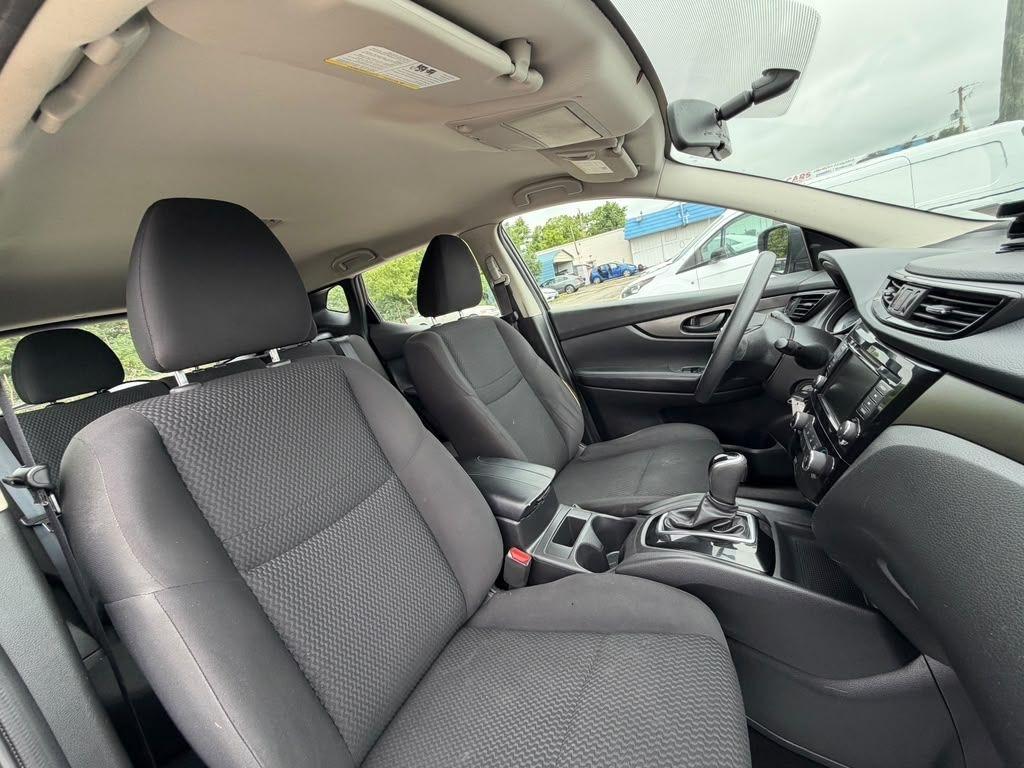 Nissan Rogue Sport  2019