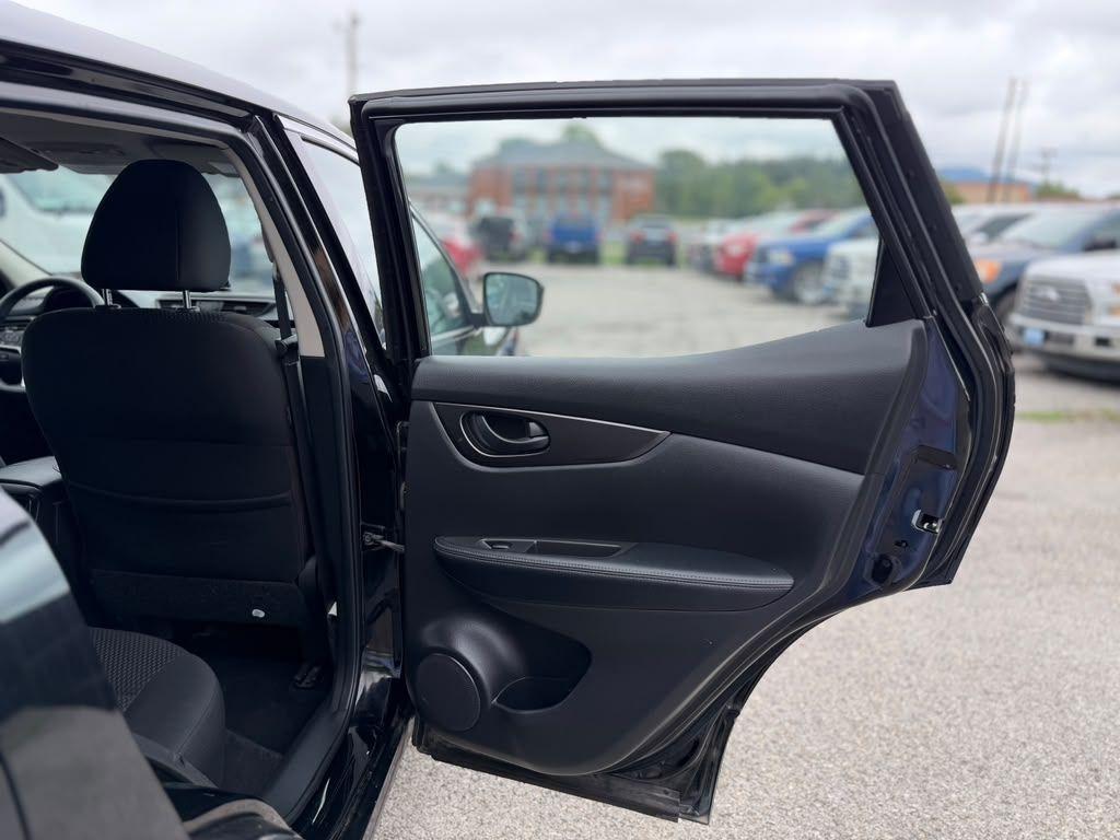 Nissan Rogue Sport  2019