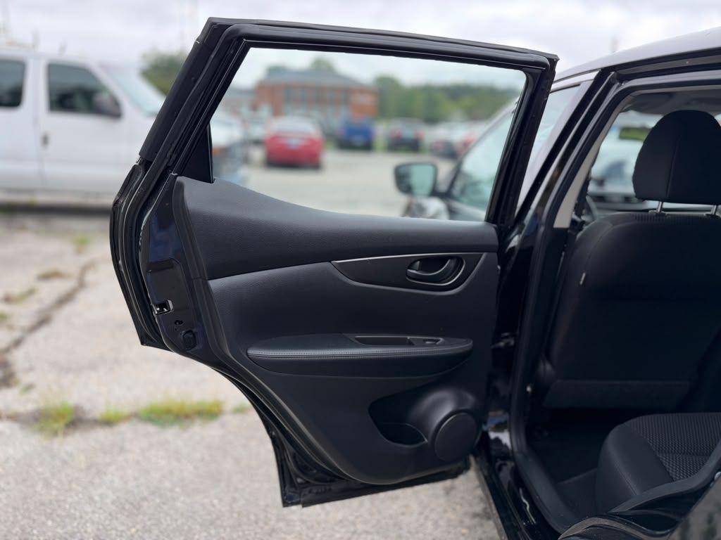 Nissan Rogue Sport  2019