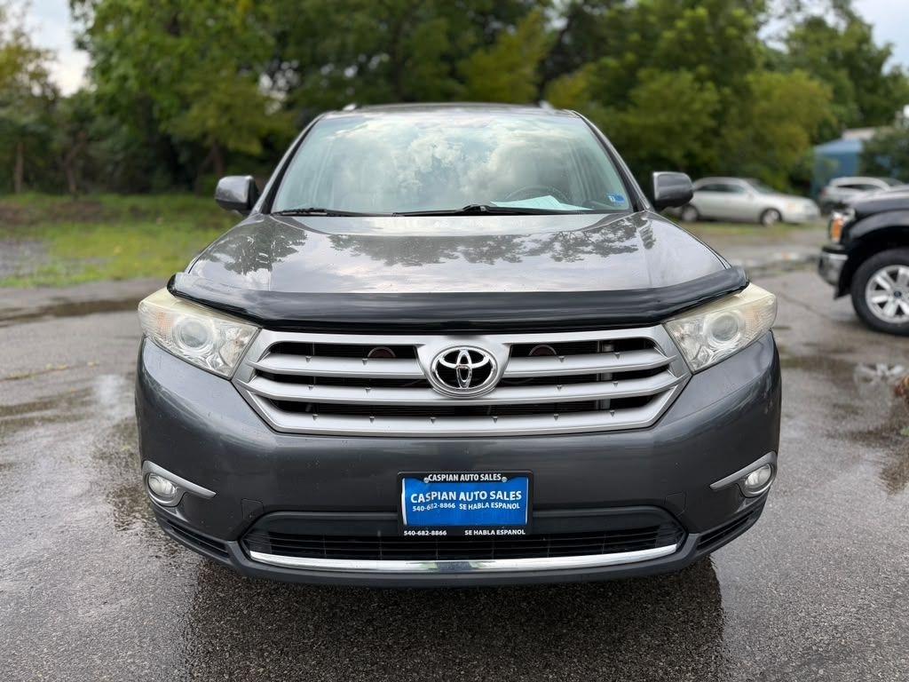Toyota Highlander  2011