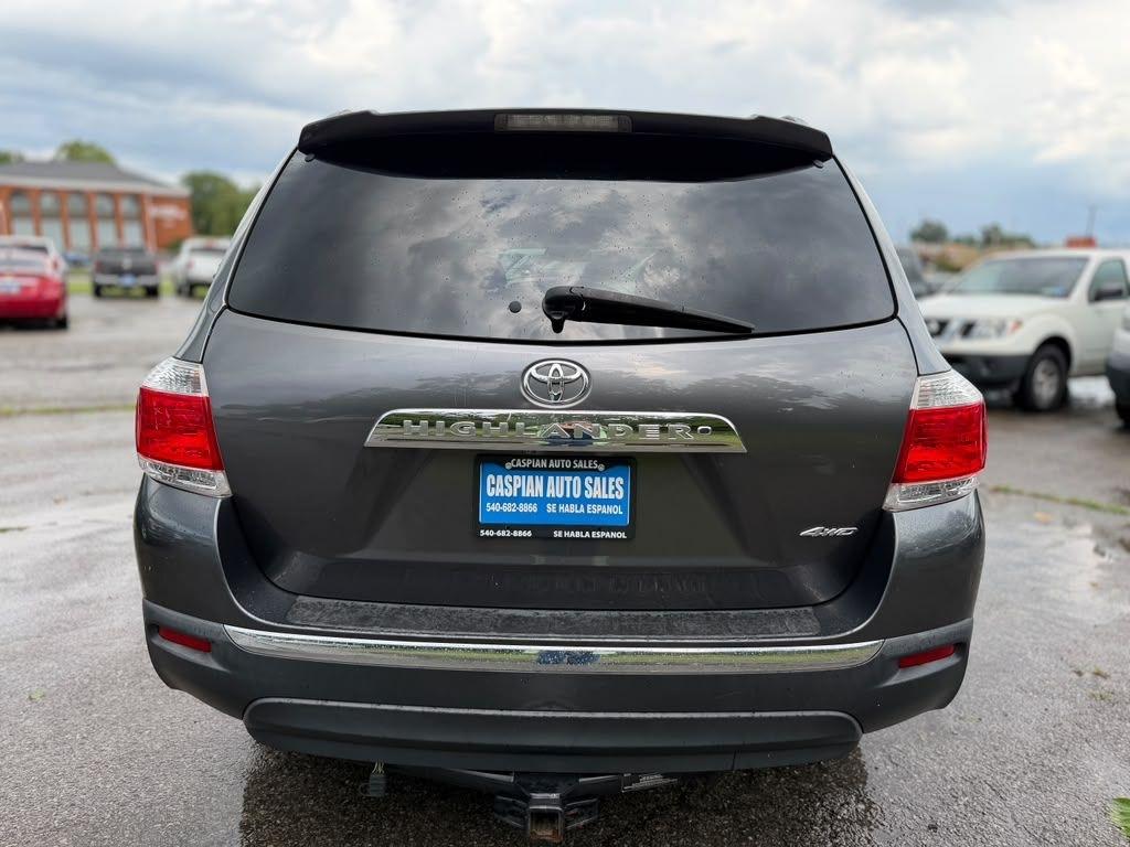 Toyota Highlander  2011