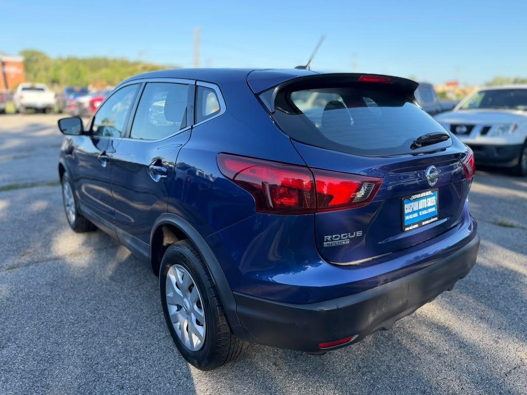 Nissan Rogue Sport  2019