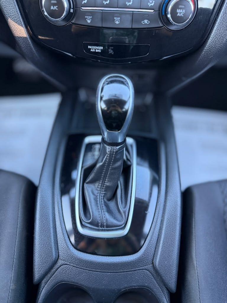 Nissan Rogue Sport  2019