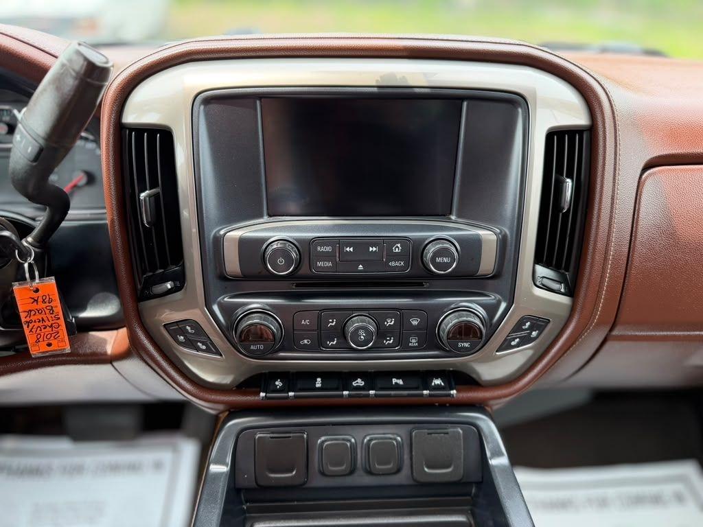 Chevrolet Silverado 1500  2018