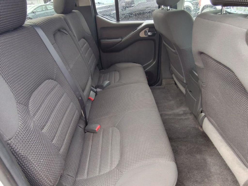 Nissan Frontier 2WD  2005