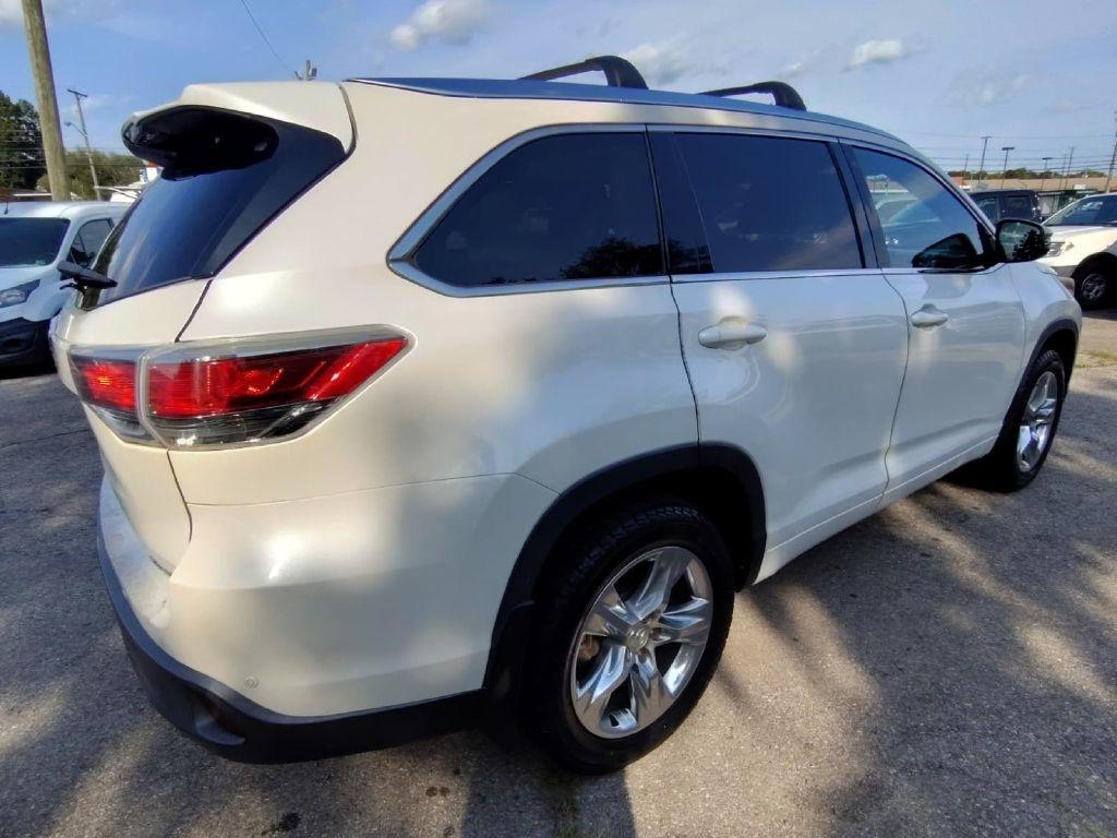 Toyota Highlander  2014