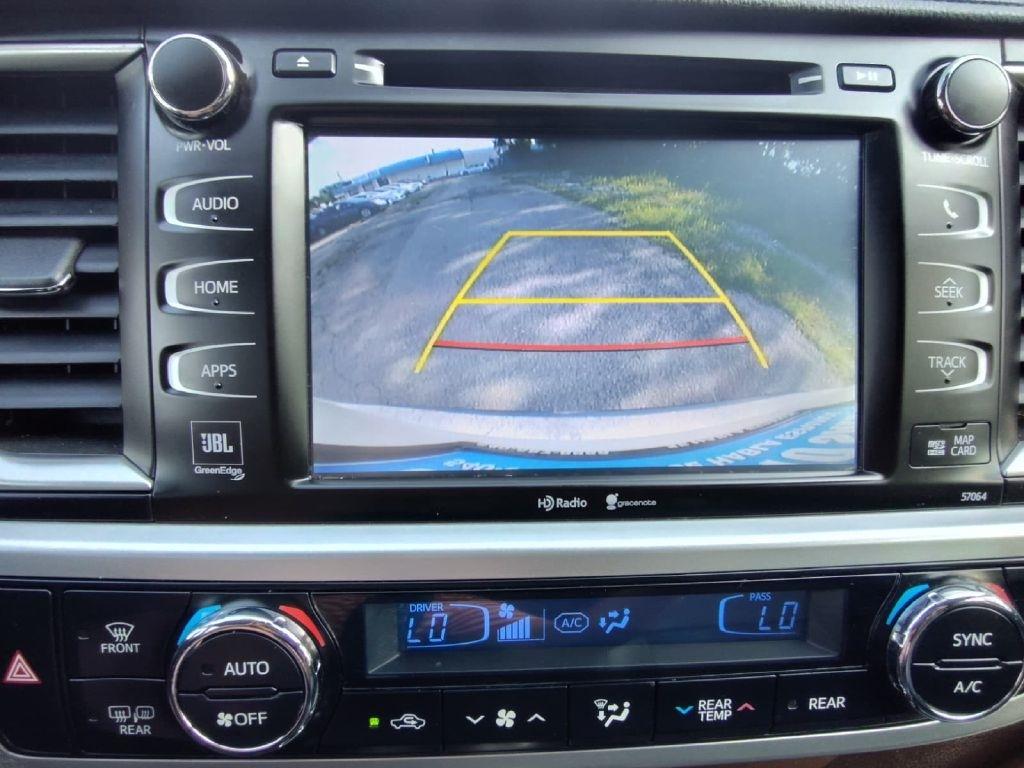 Toyota Highlander  2014