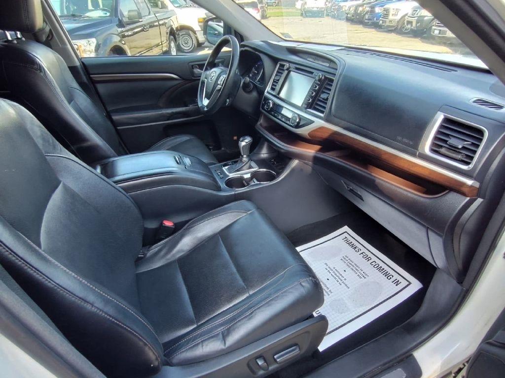 Toyota Highlander  2014