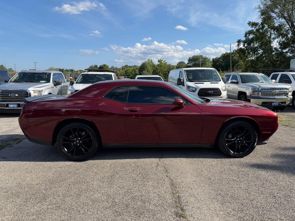 Dodge Challenger  2017