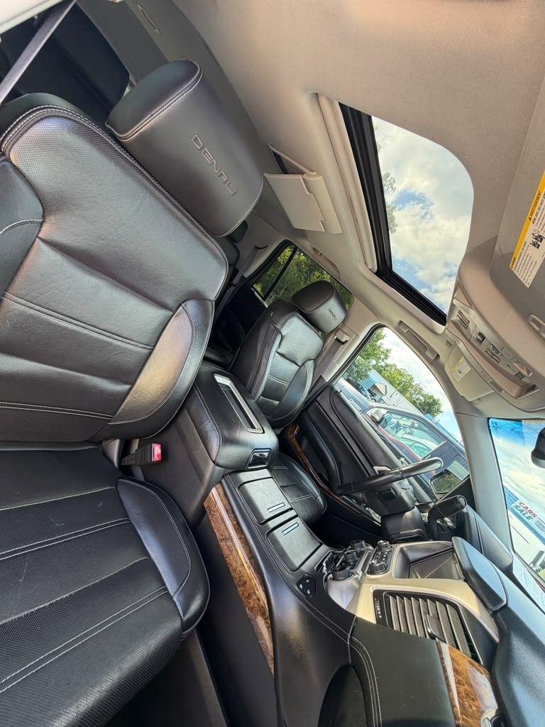 GMC Yukon  2015