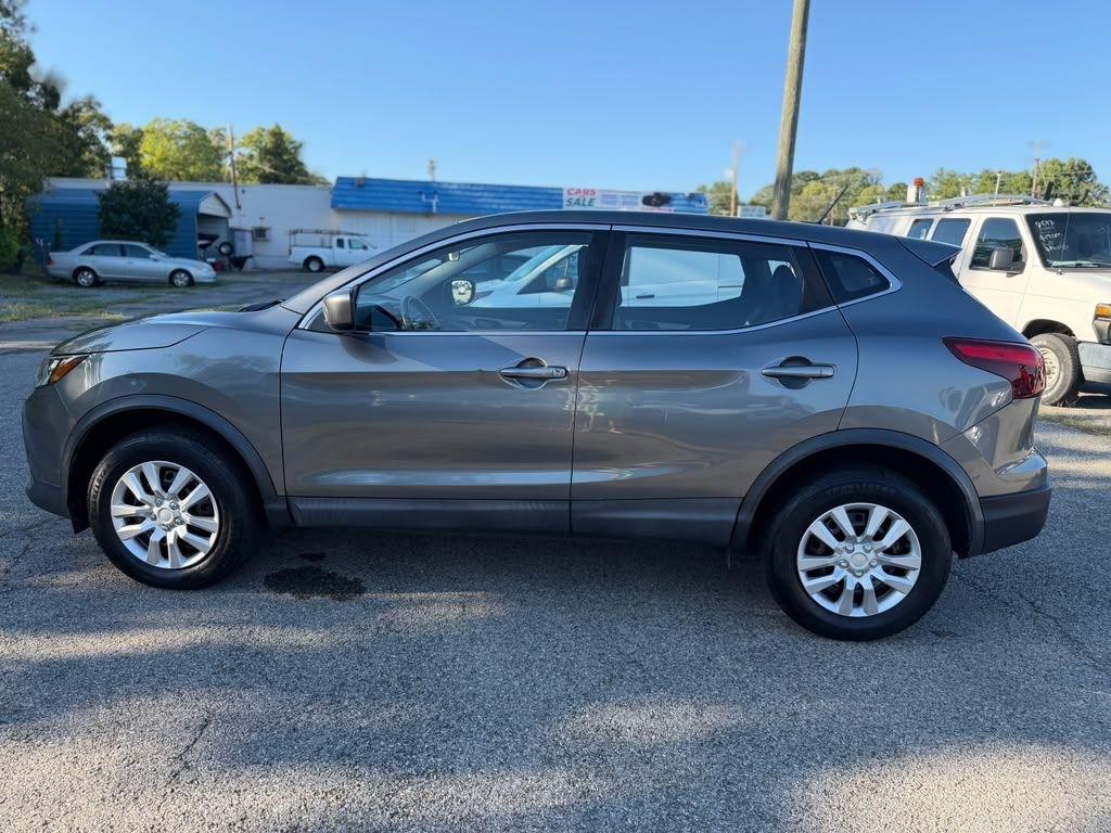 Nissan Rogue Sport  2018