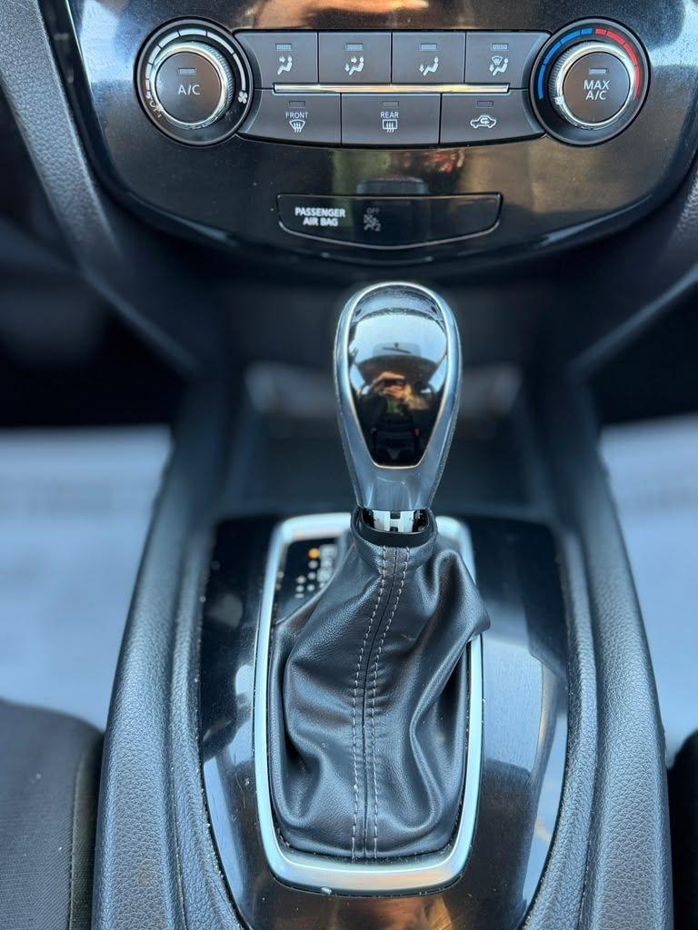 Nissan Rogue Sport  2018