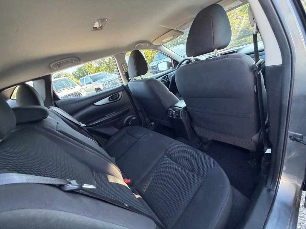 Nissan Rogue Sport  2018